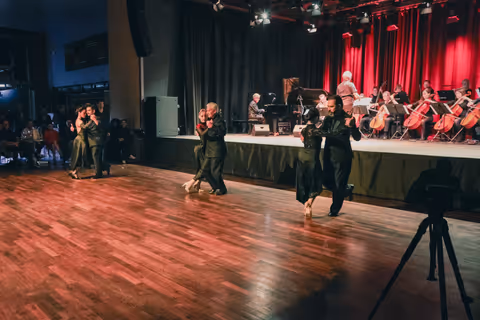 Photo from Milonga Bella Vida on 25 January 2025