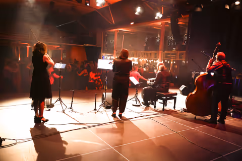 Photo from Milonga Bella Vida on 25 January 2025