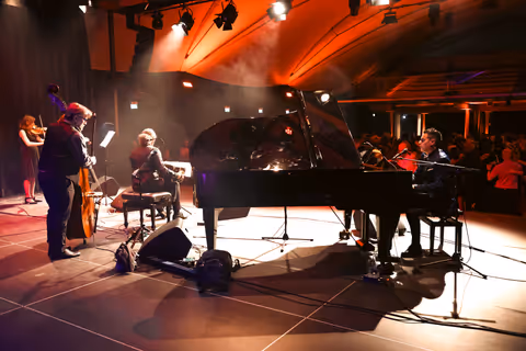 Photo from Milonga Bella Vida on 25 January 2025