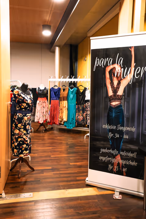 Photo from Milonga Bella Vida on 19 October 2024