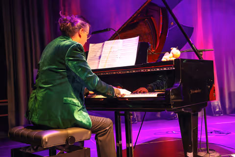 Photo from Milonga Bella Vida on 19 October 2024