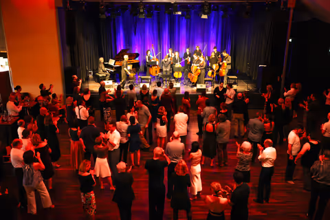 Photo from Milonga Bella Vida on 19 October 2024