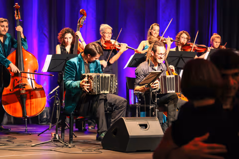 Photo from Milonga Bella Vida on 19 October 2024