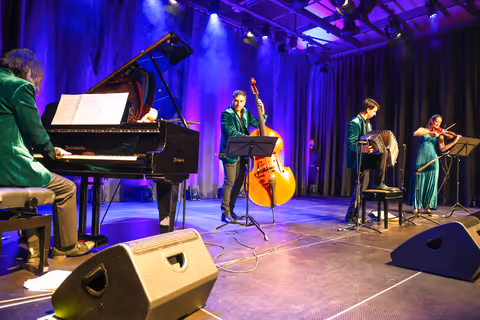 Photo from Milonga Bella Vida on 19 October 2024